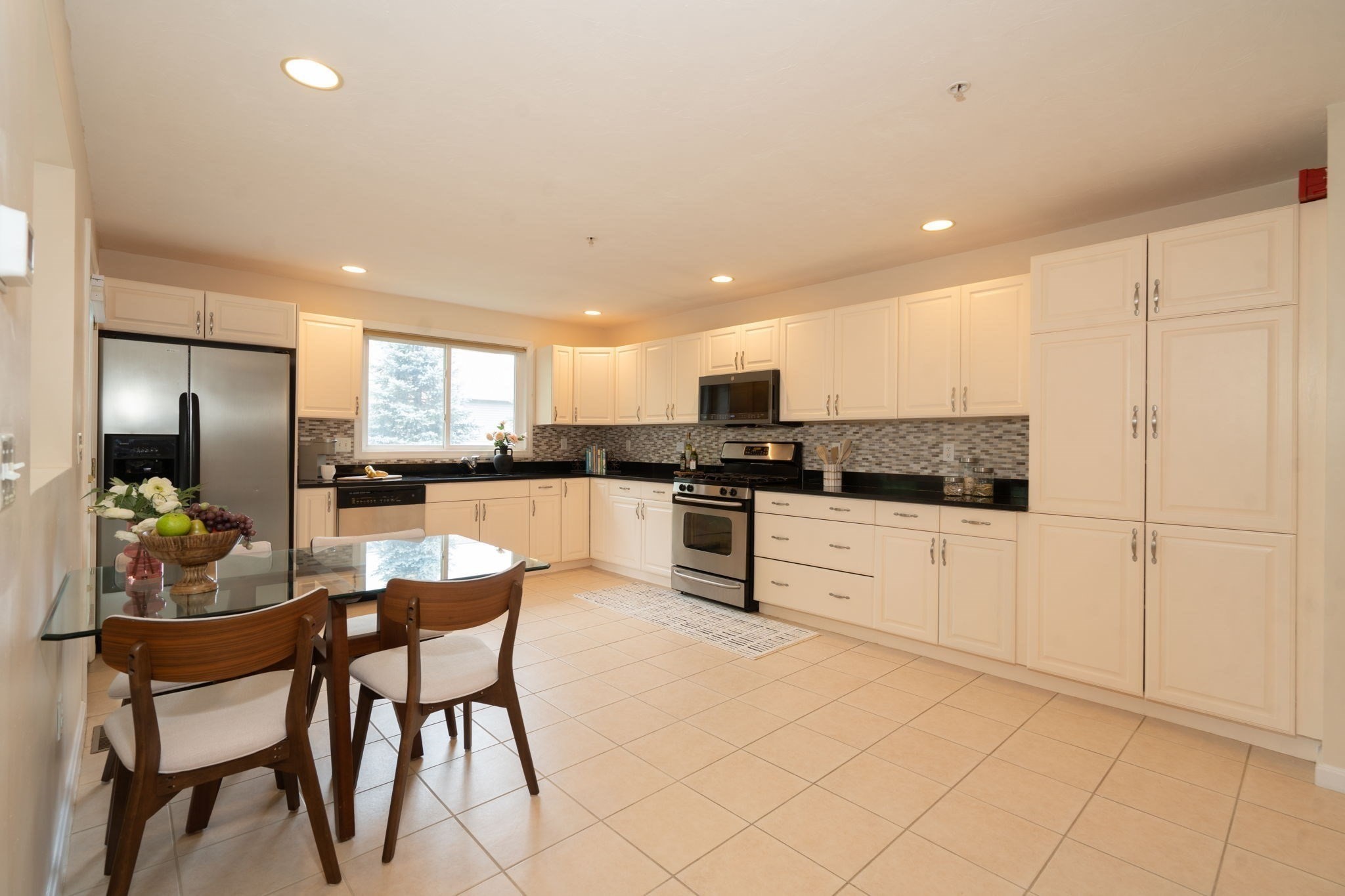 23 America Blvd # 23 Property Photo 10
