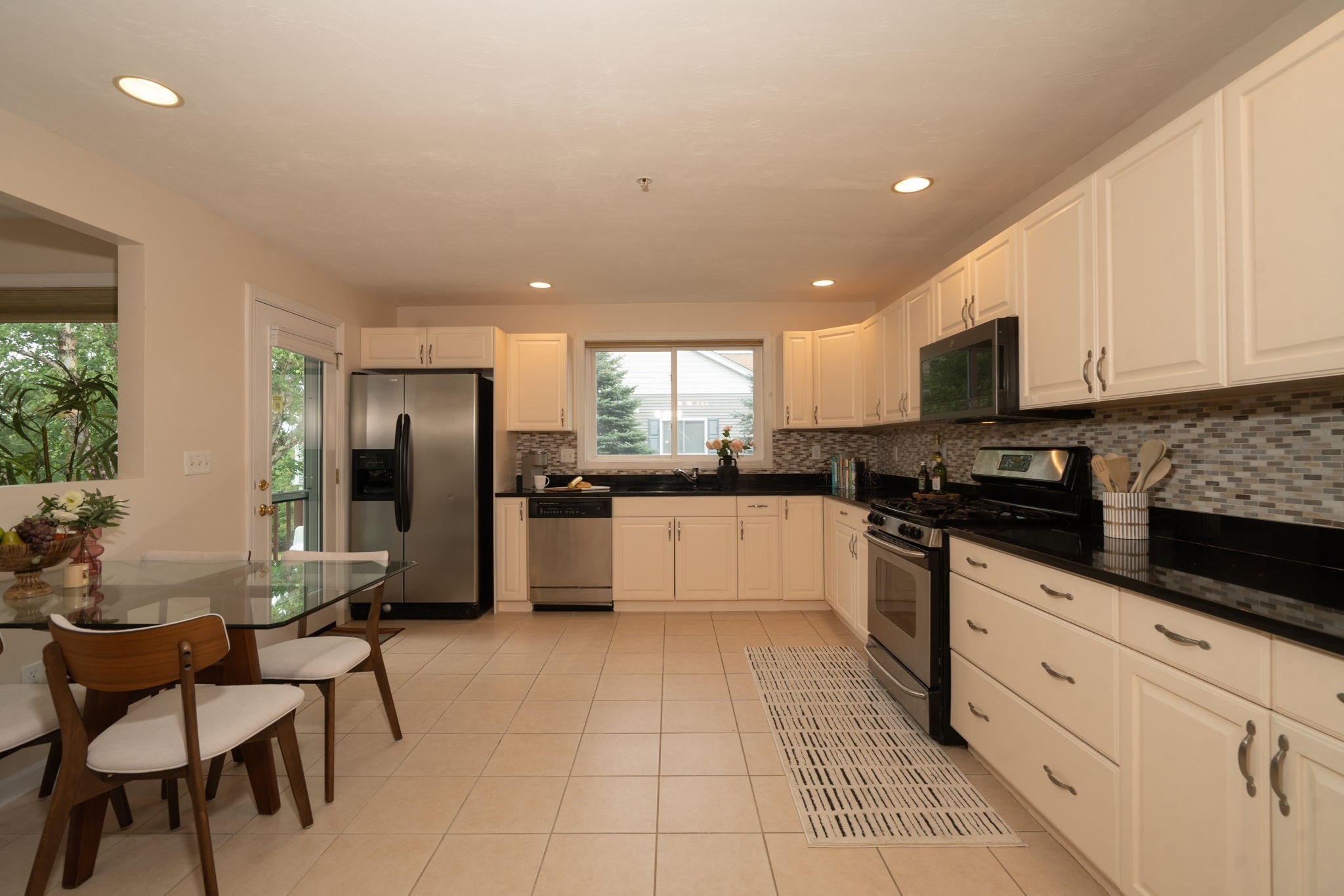 23 America Blvd # 23 Property Photo 11