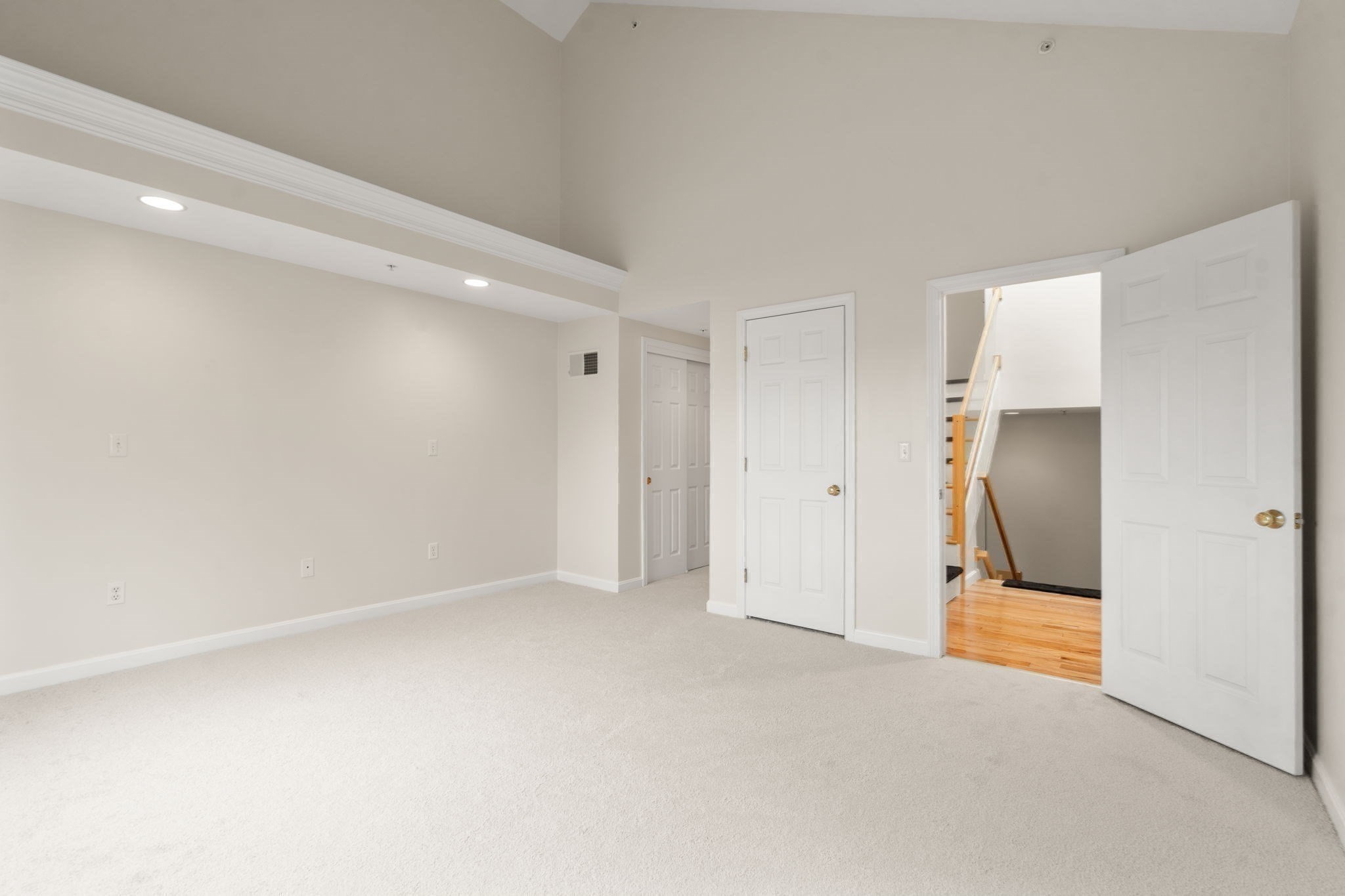 23 America Blvd # 23 Property Photo 20