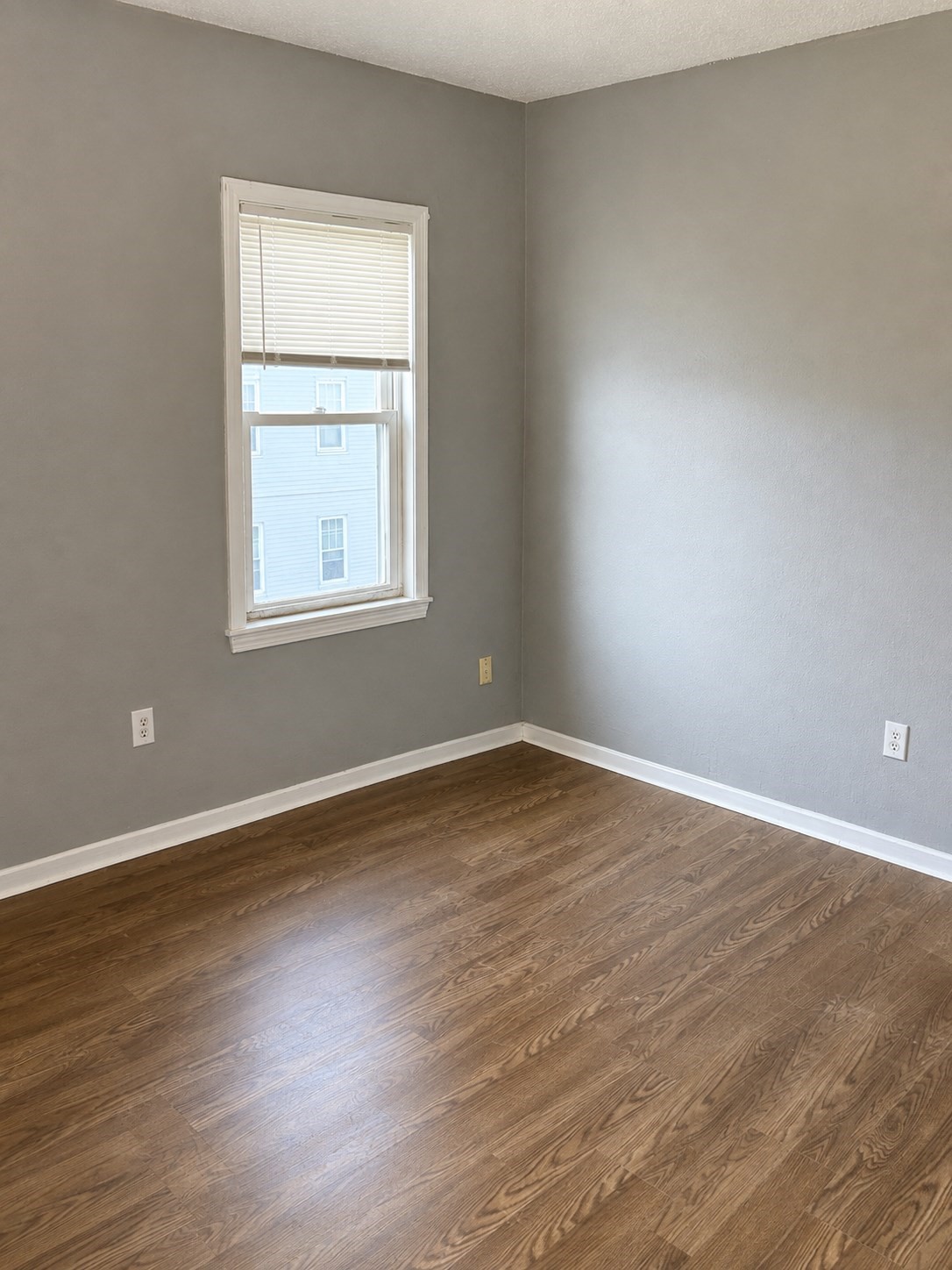 72 Pitman Street # 3r Property Photo 2