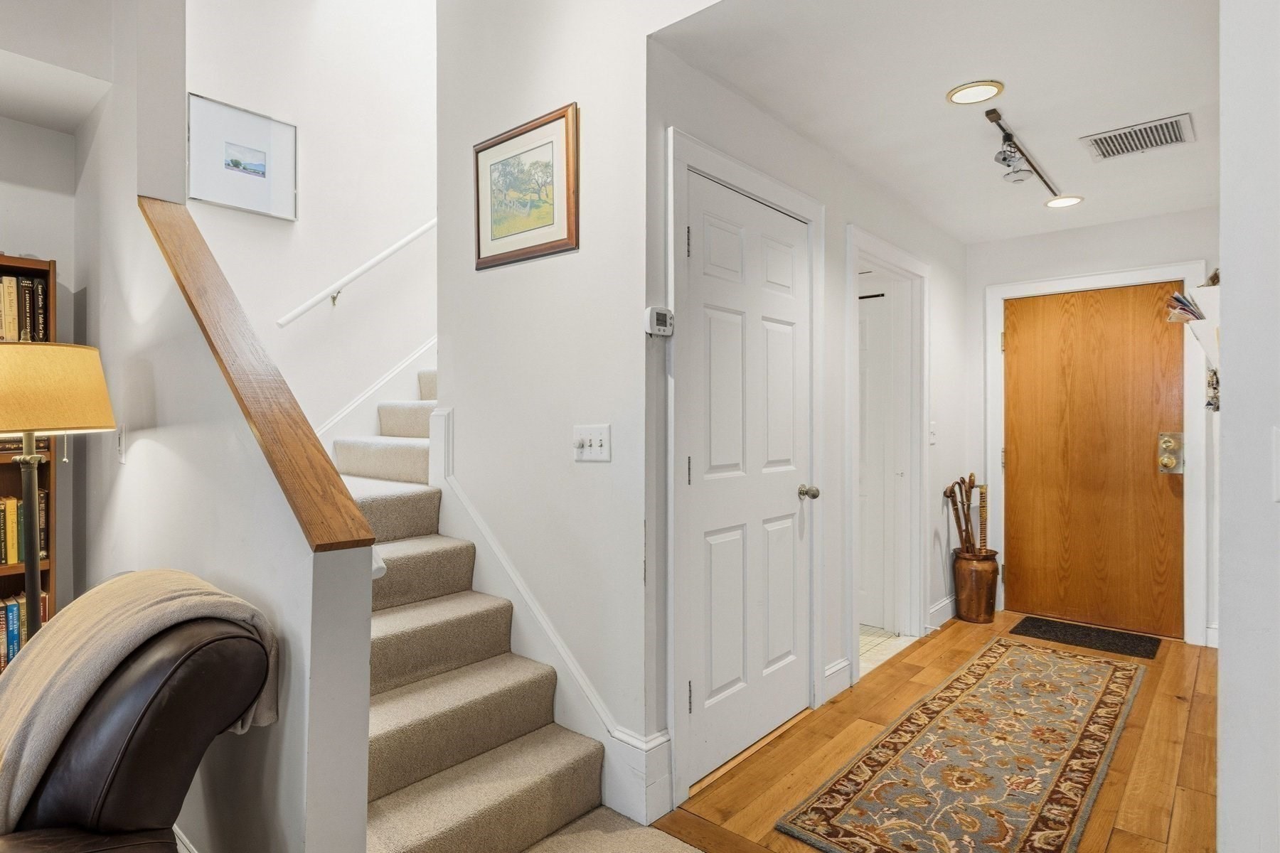 48 Kent Street # 5 Property Photo 14