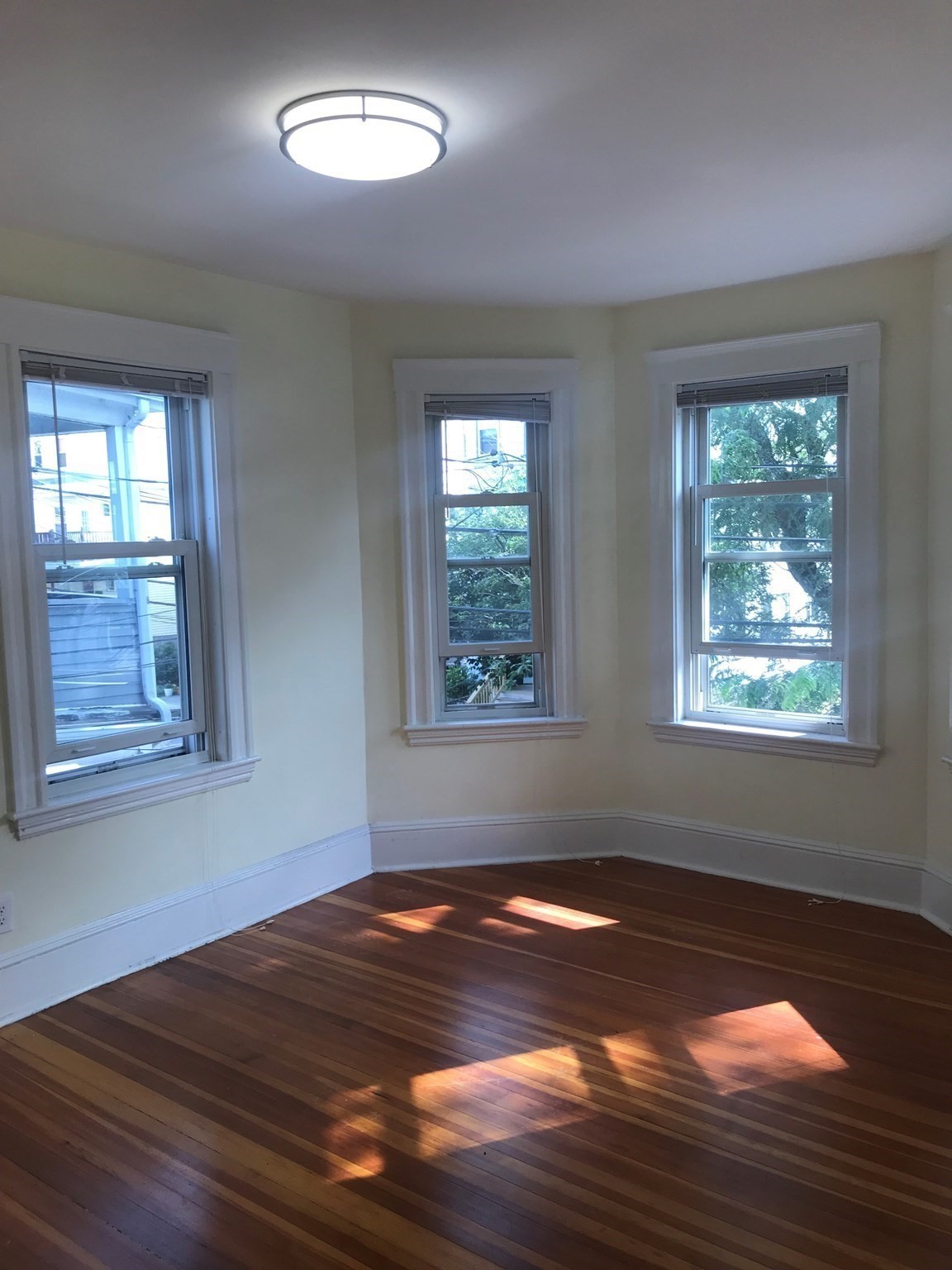 65 Conwell Avenue # 2 Property Photo 3