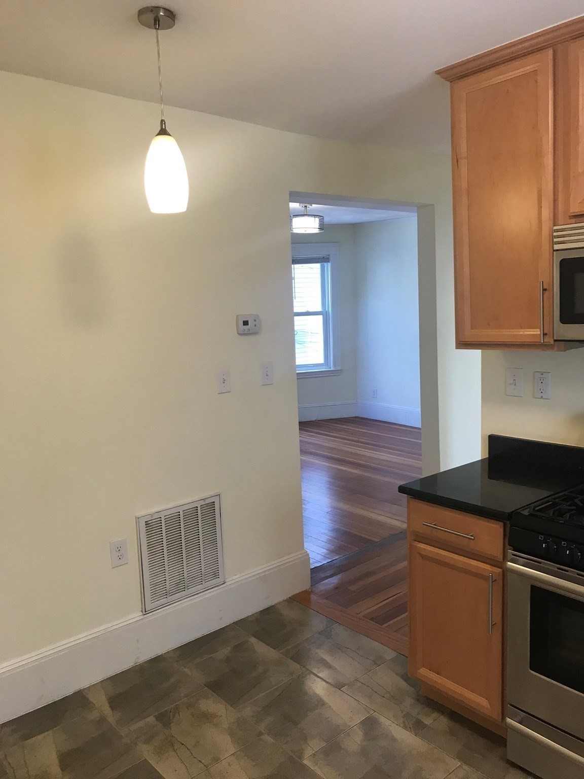 65 Conwell Avenue # 2 Property Photo 6