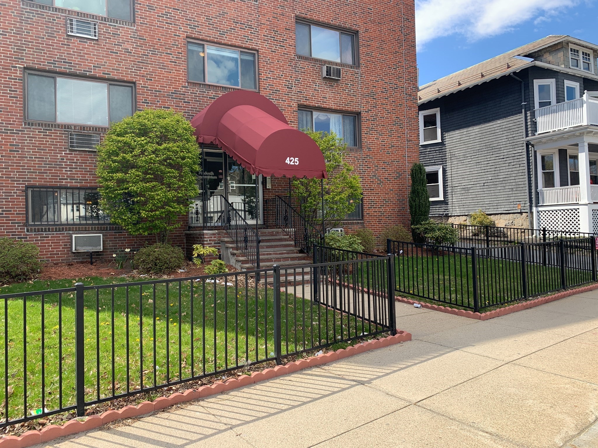 425 South Huntington # 1 Property Photo 1