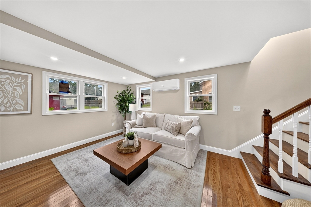 11 S Berryman St Property Photo 11