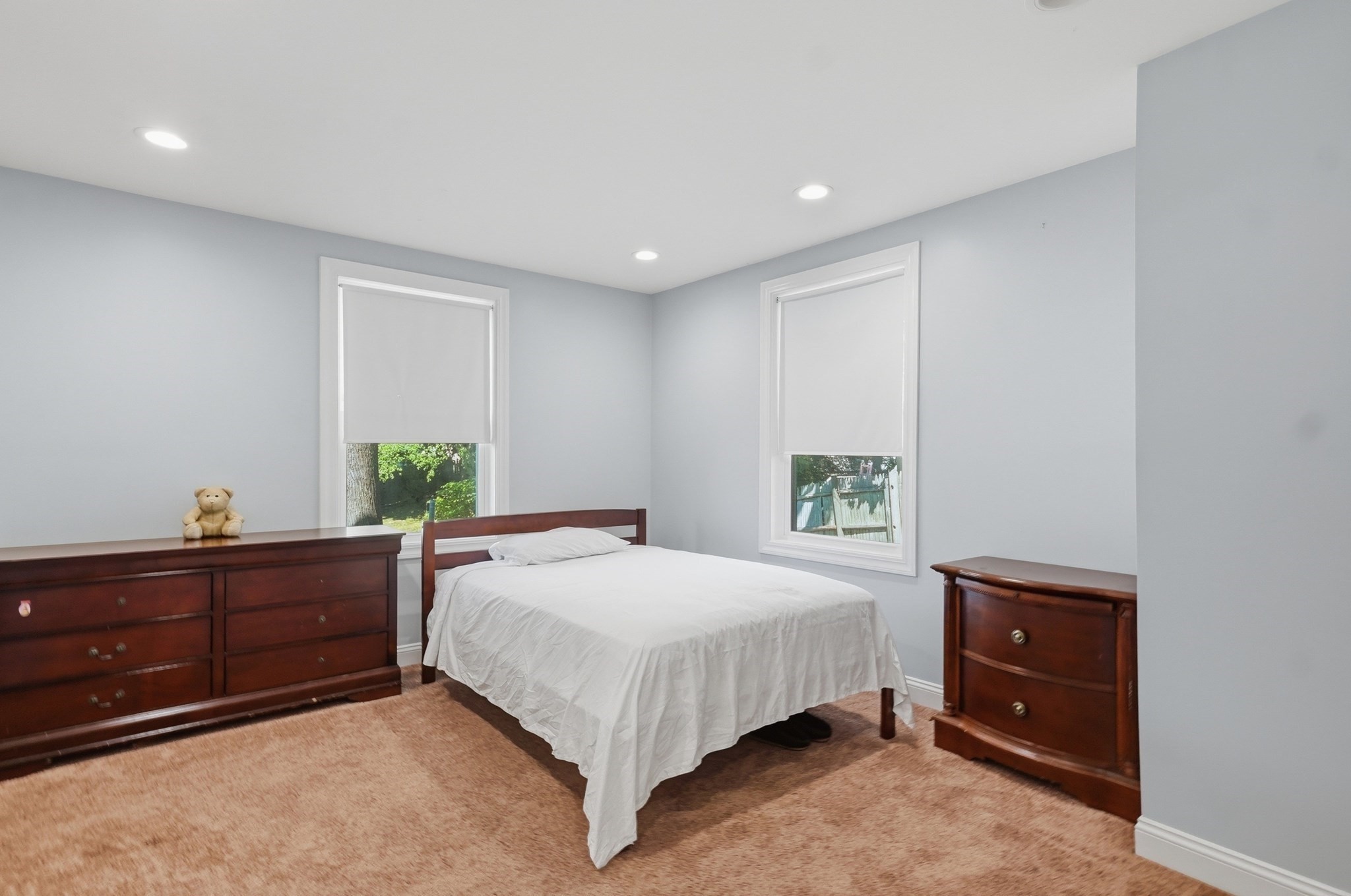 112 Stoughton St Property Photo 25