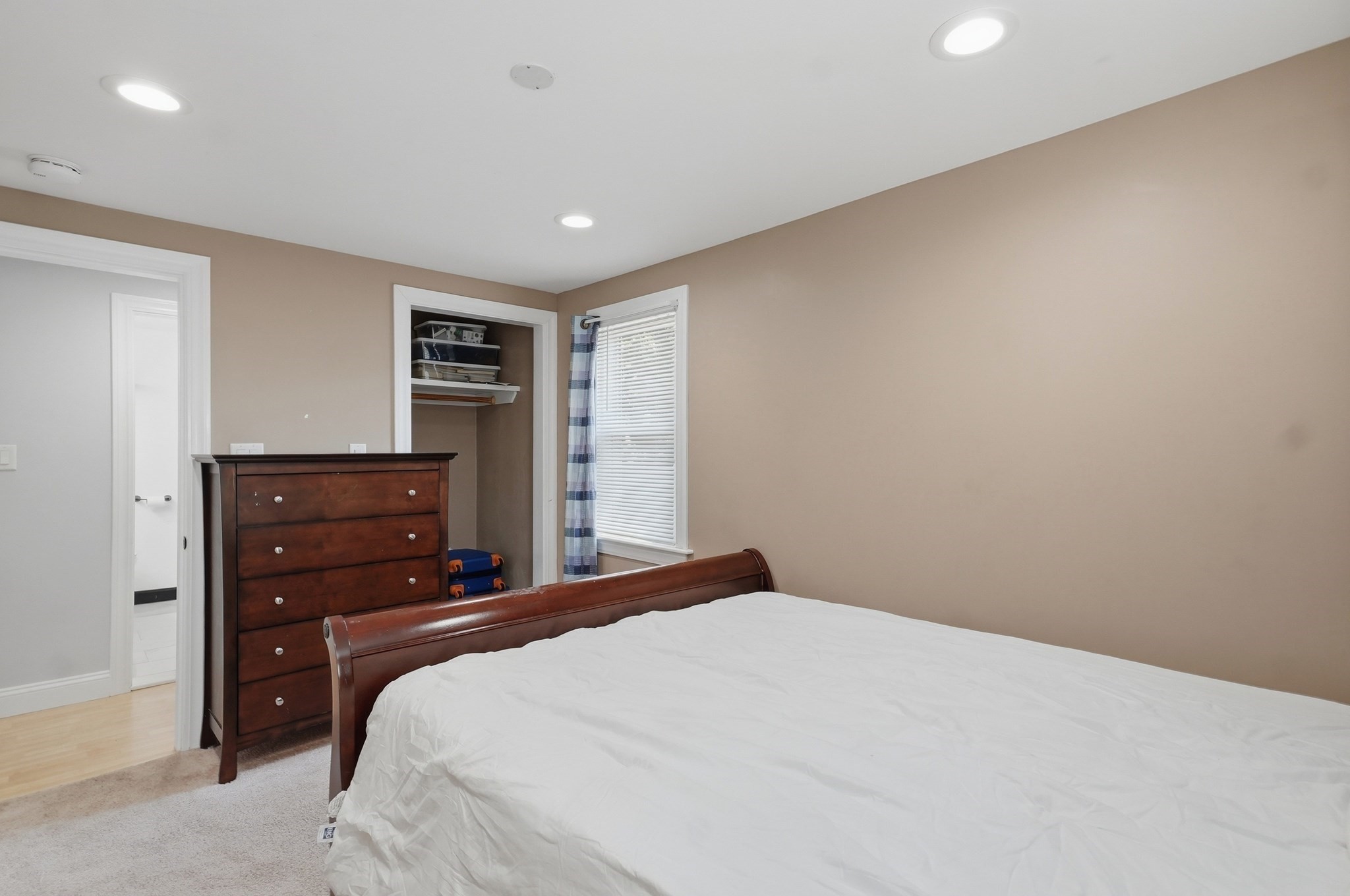 112 Stoughton St Property Photo 35
