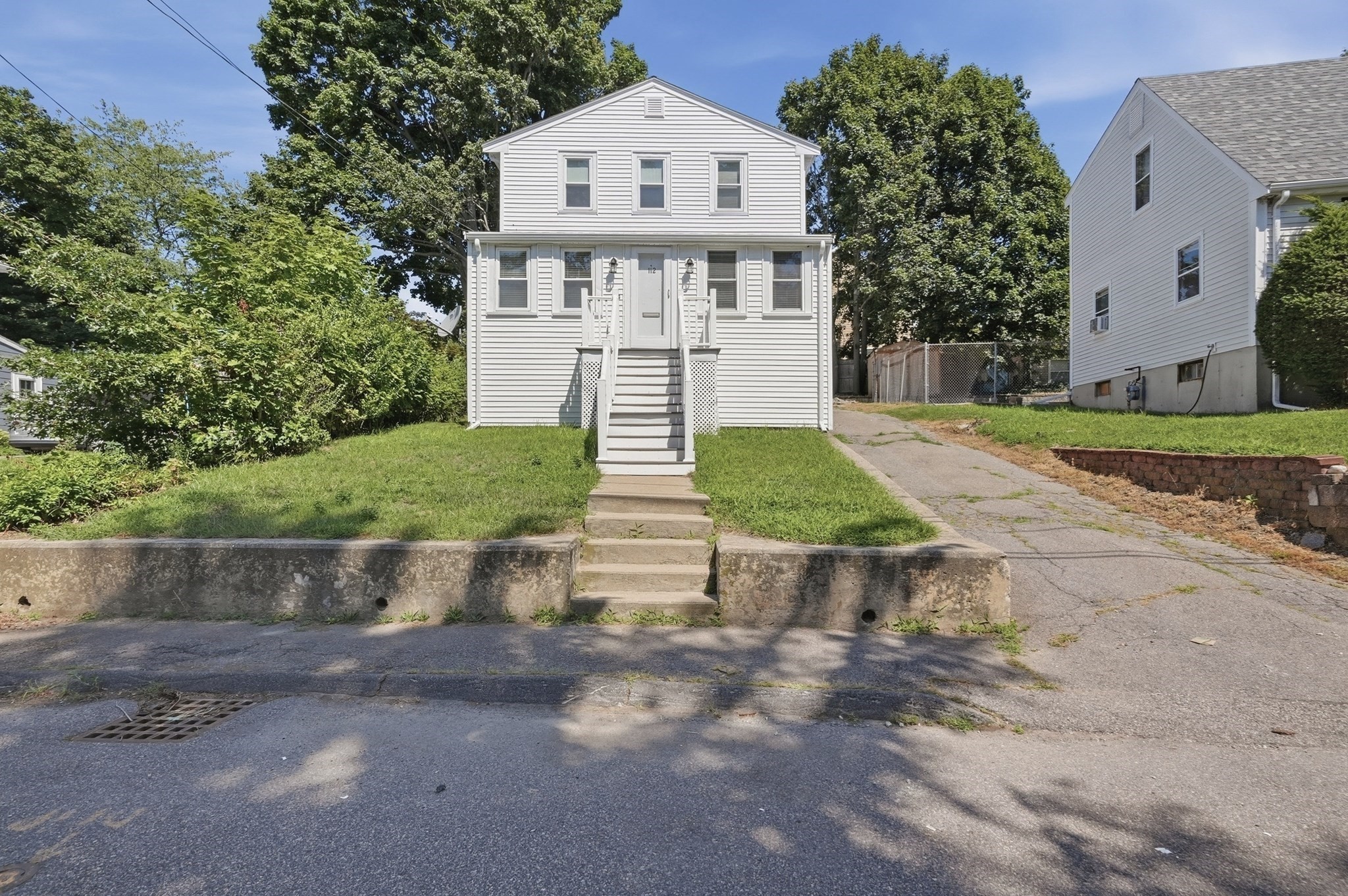 112 Stoughton St Property Photo 36