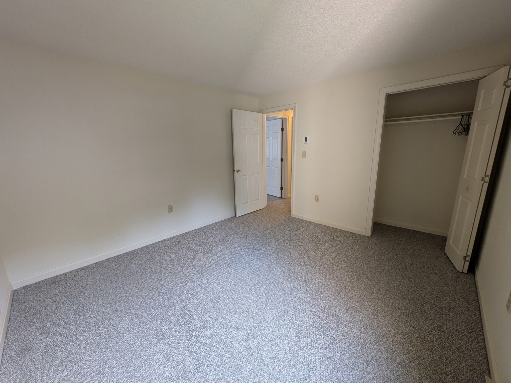 34 Eastern Ave # L Property Photo 8