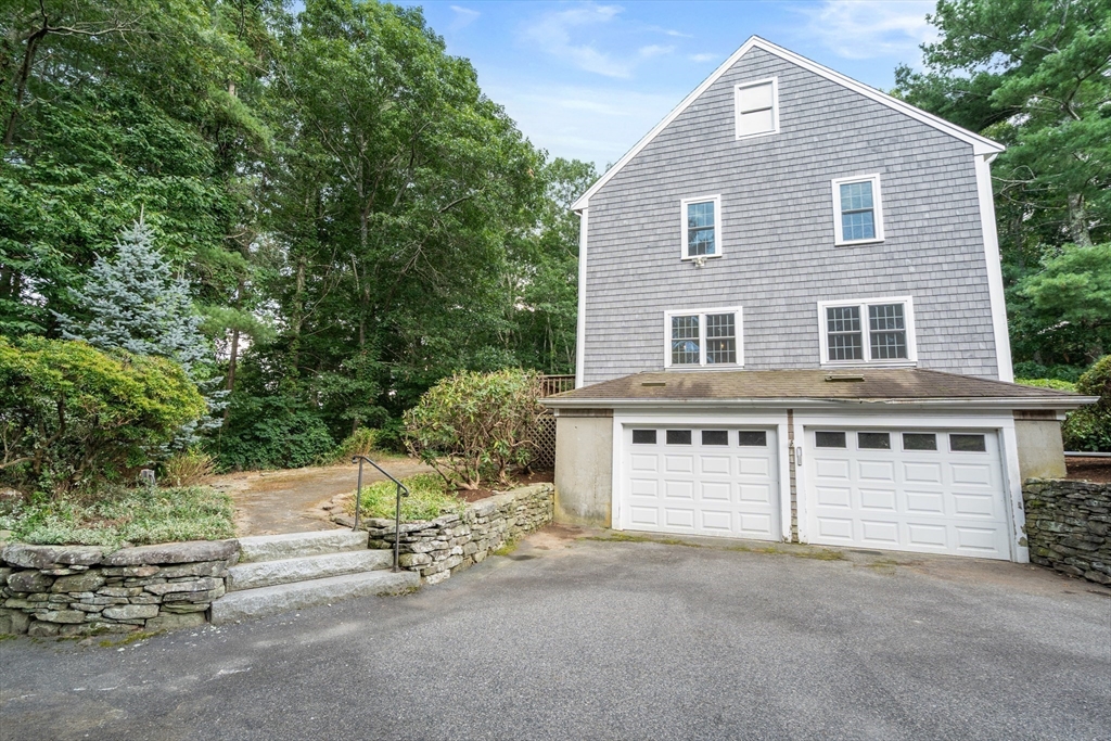 9 Moritz Rd. Property Photo 5