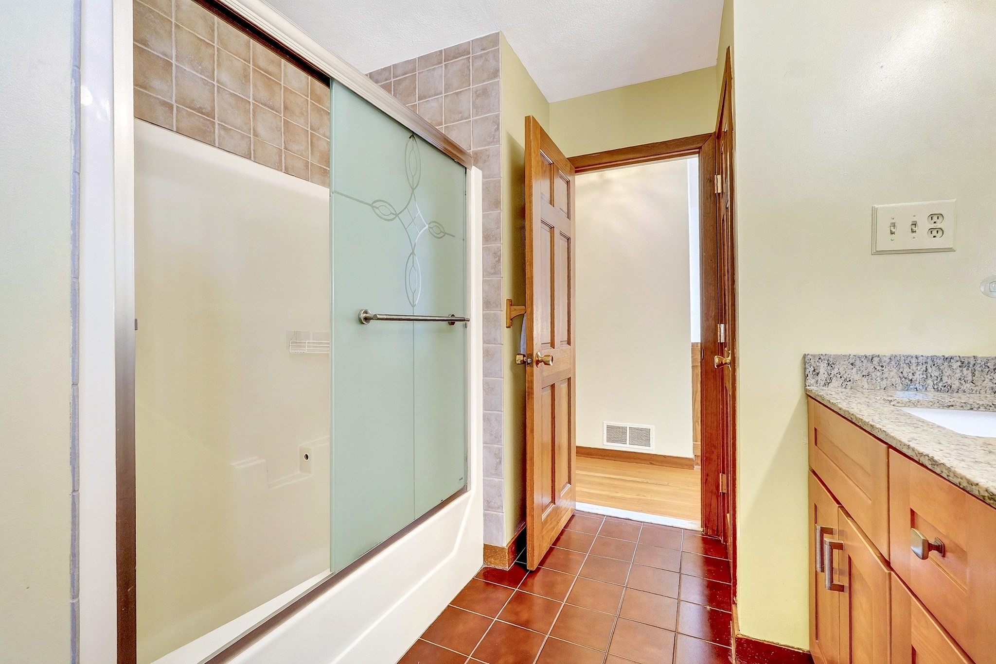 3 Macone Cir Property Photo 15