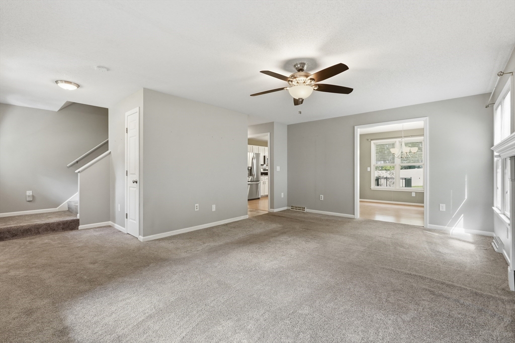 27 Judy Ln Property Photo 6
