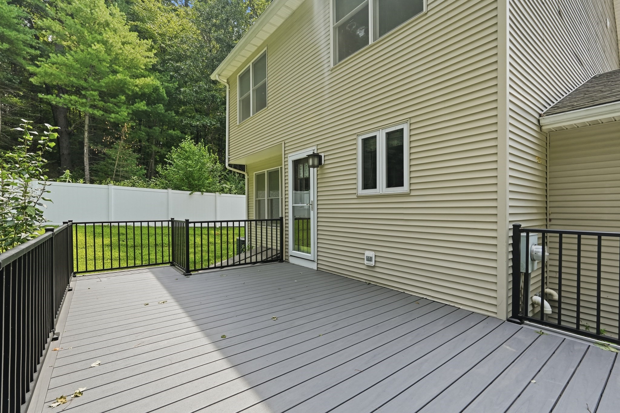 27 Judy Ln Property Photo 29