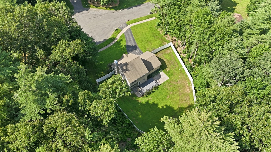 27 Judy Ln Property Photo 35