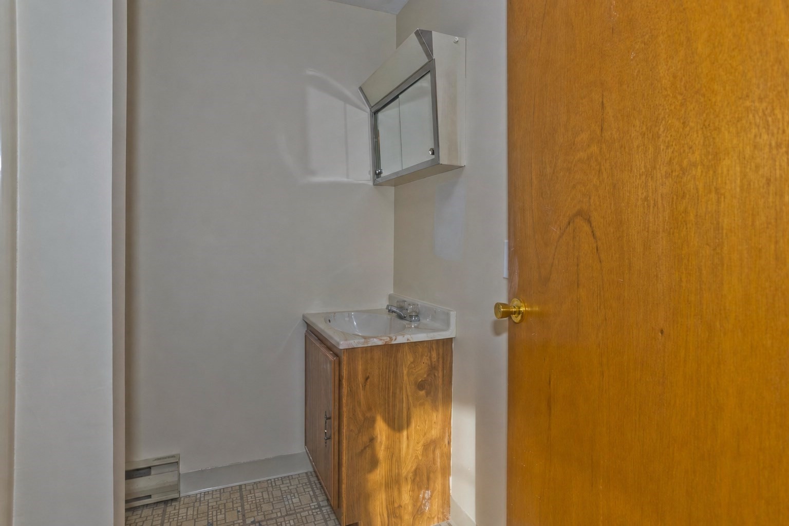1692 Memorial Drive Property Photo 9