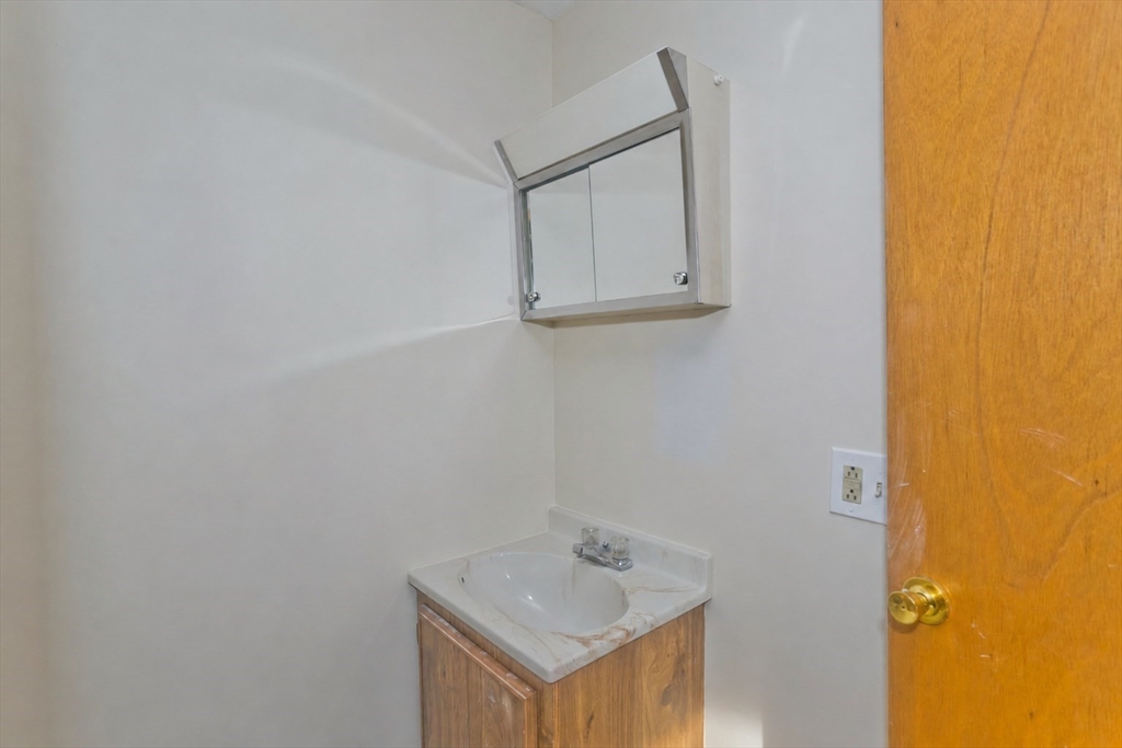 1692 Memorial Drive Property Photo 11
