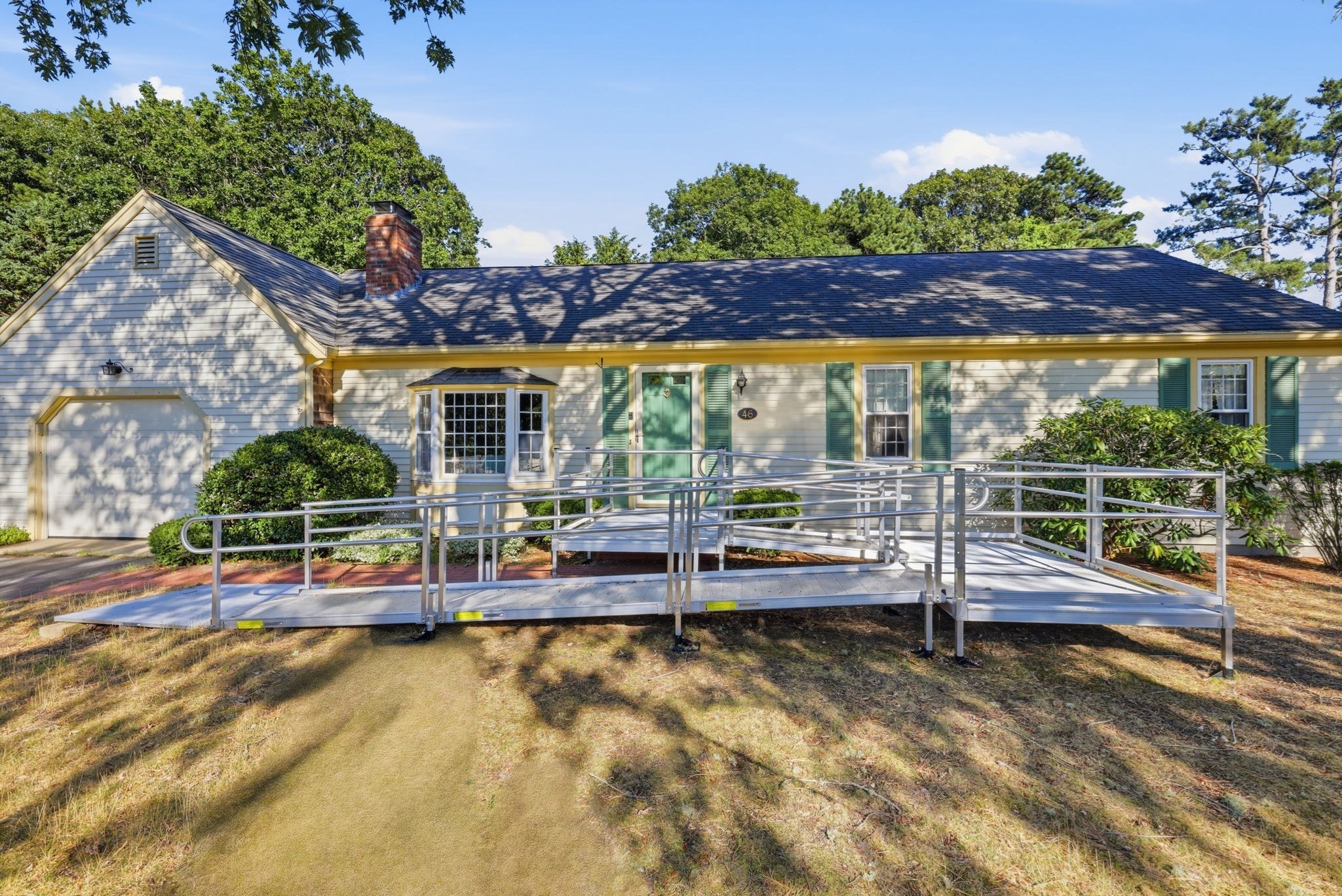46 4 Seasons Dr Property Photo 1