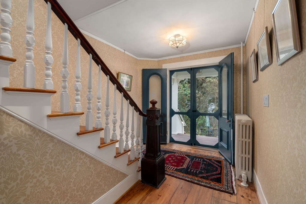 25 Farm Road Property Photo 4