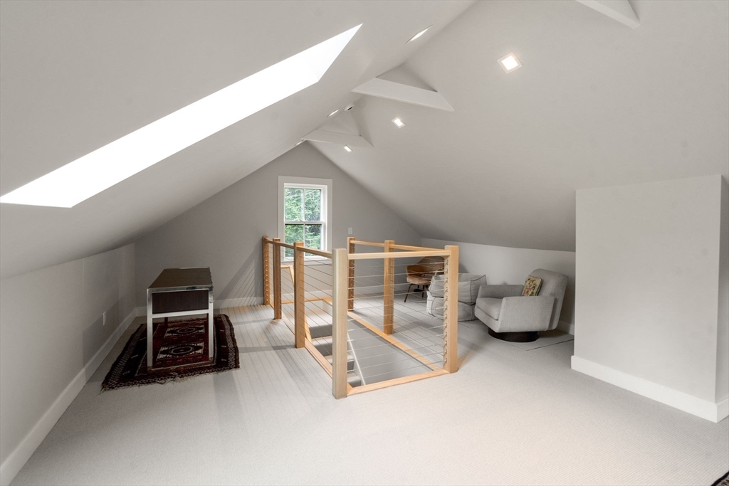 25 Farm Road Property Photo 35