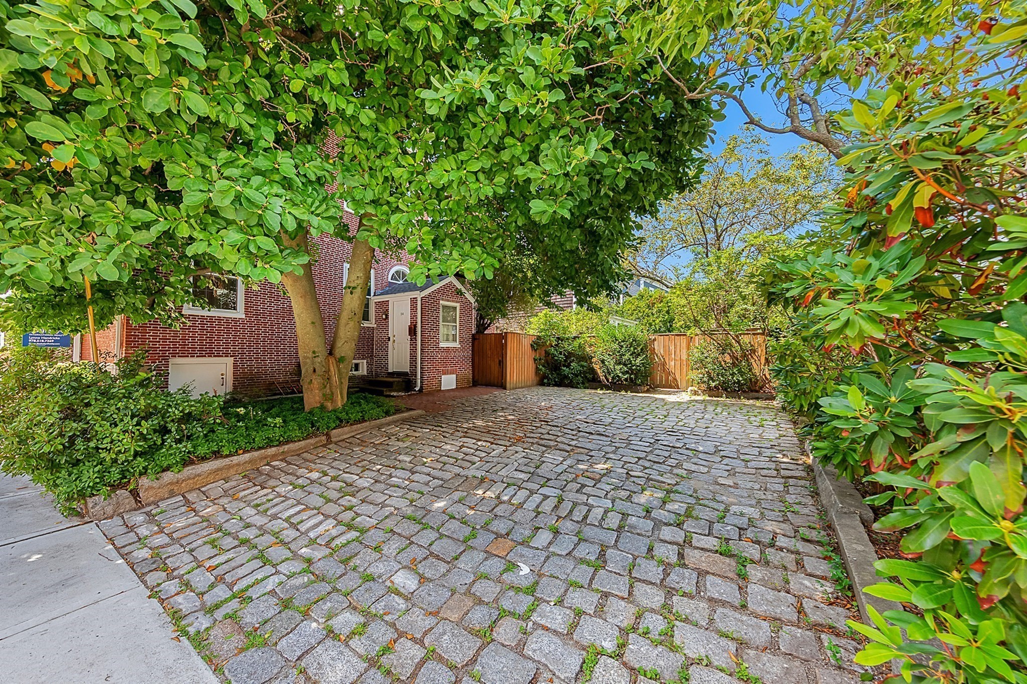 56 Lime St Property Photo 6