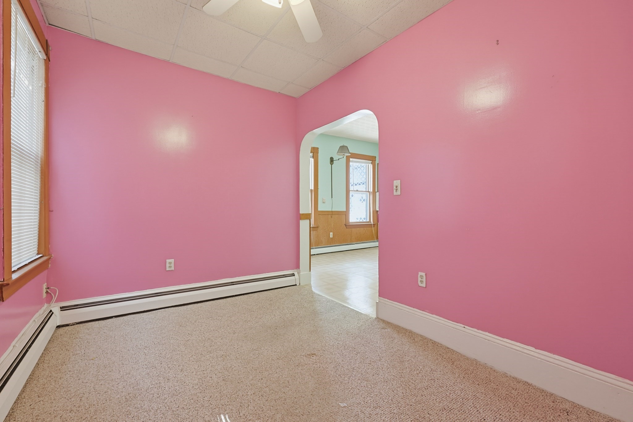 233 Saratoga Street Property Photo 9