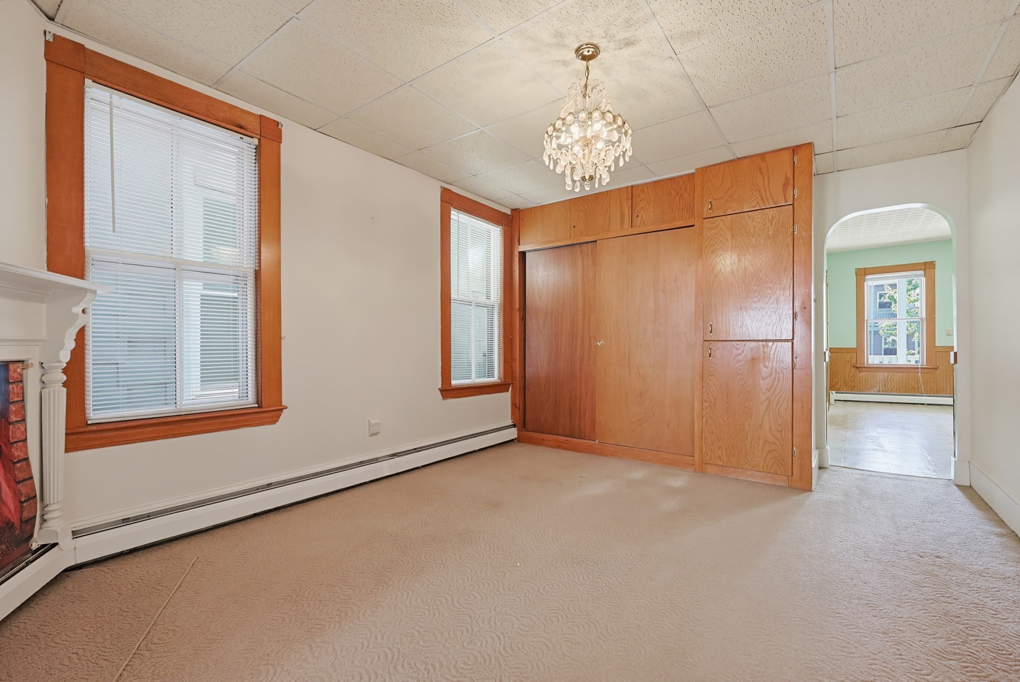 233 Saratoga Street Property Photo 13