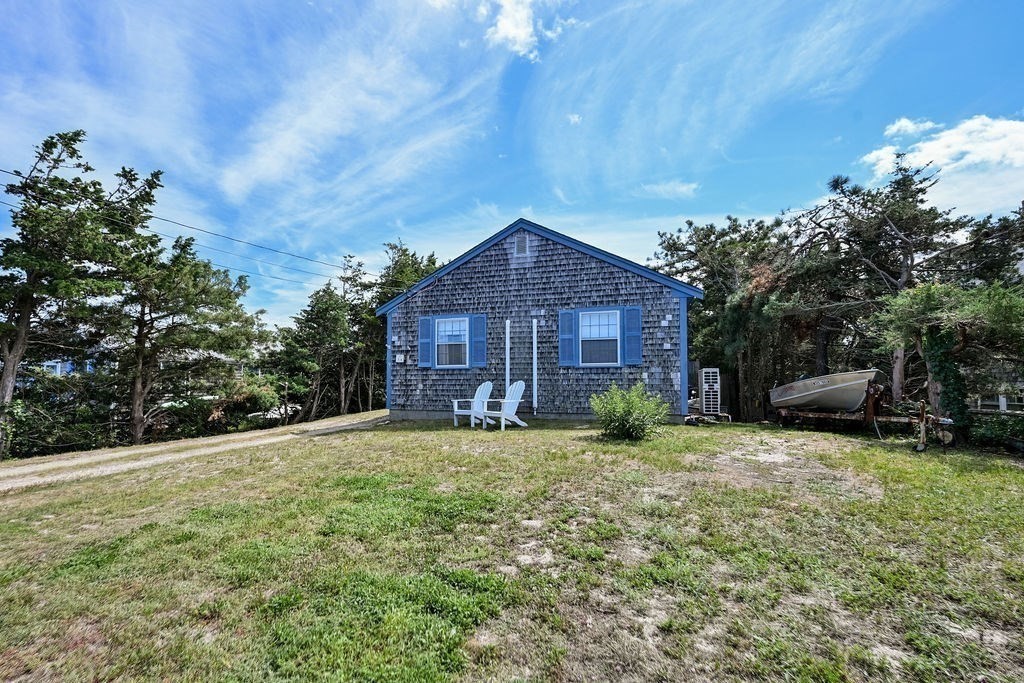 34 North Shore Blvd Ext Property Photo 1