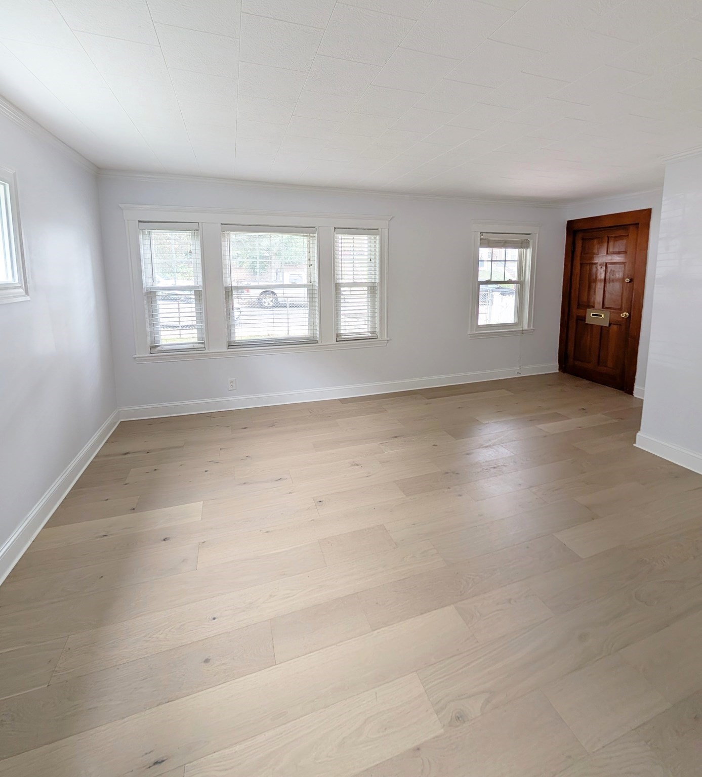 115 Bennett St # 1 Property Photo 1