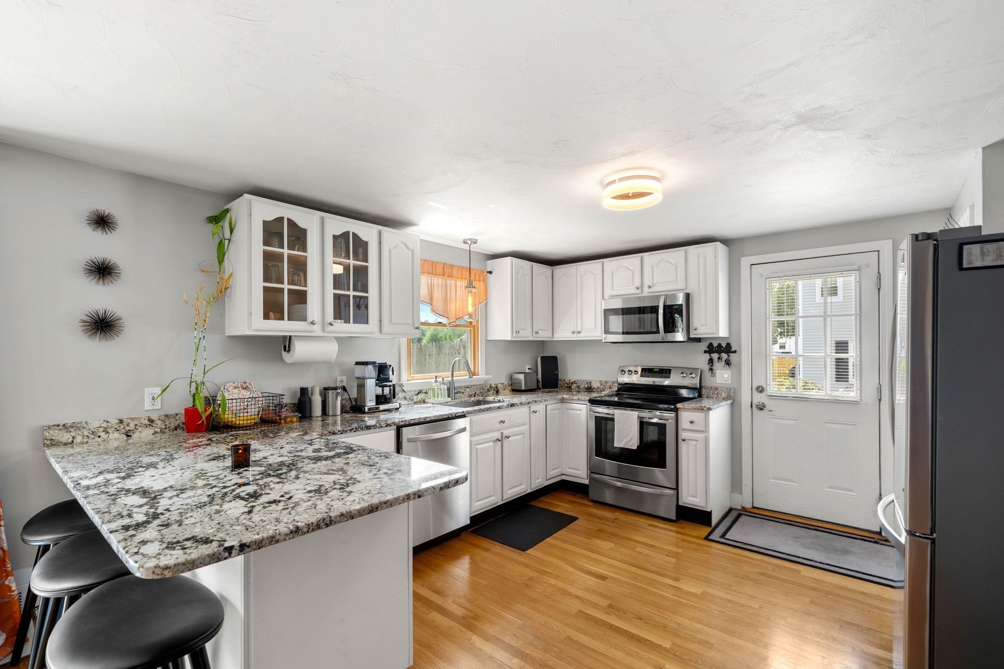 13 Sandy Pond Rd Property Photo 6