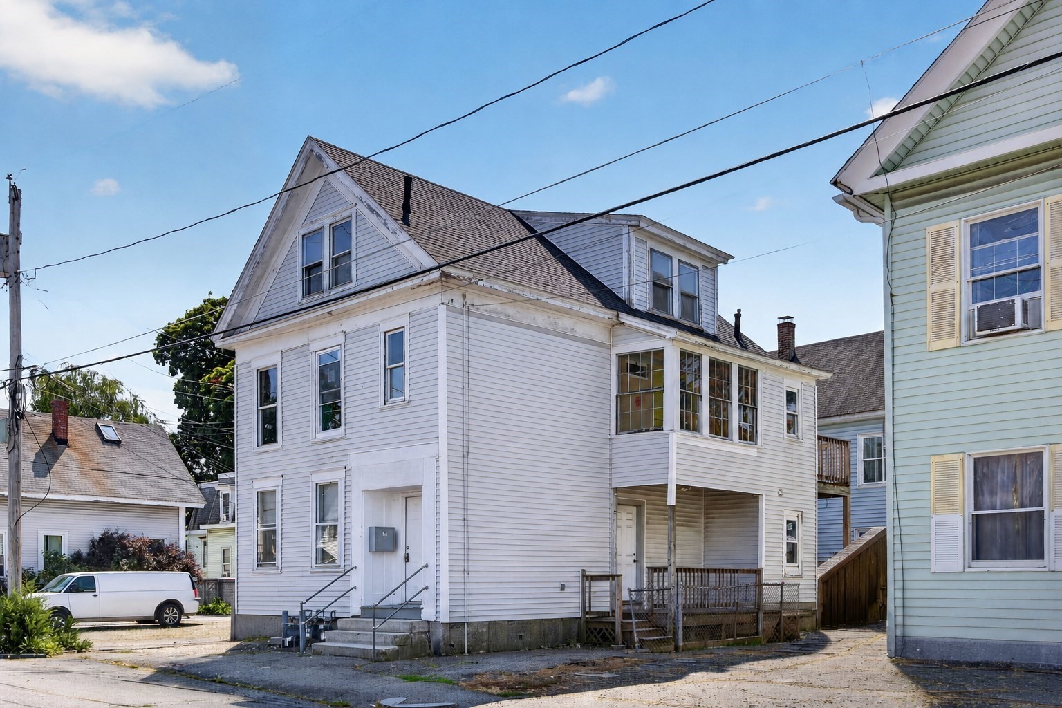 37 Fourth St Property Photo 5