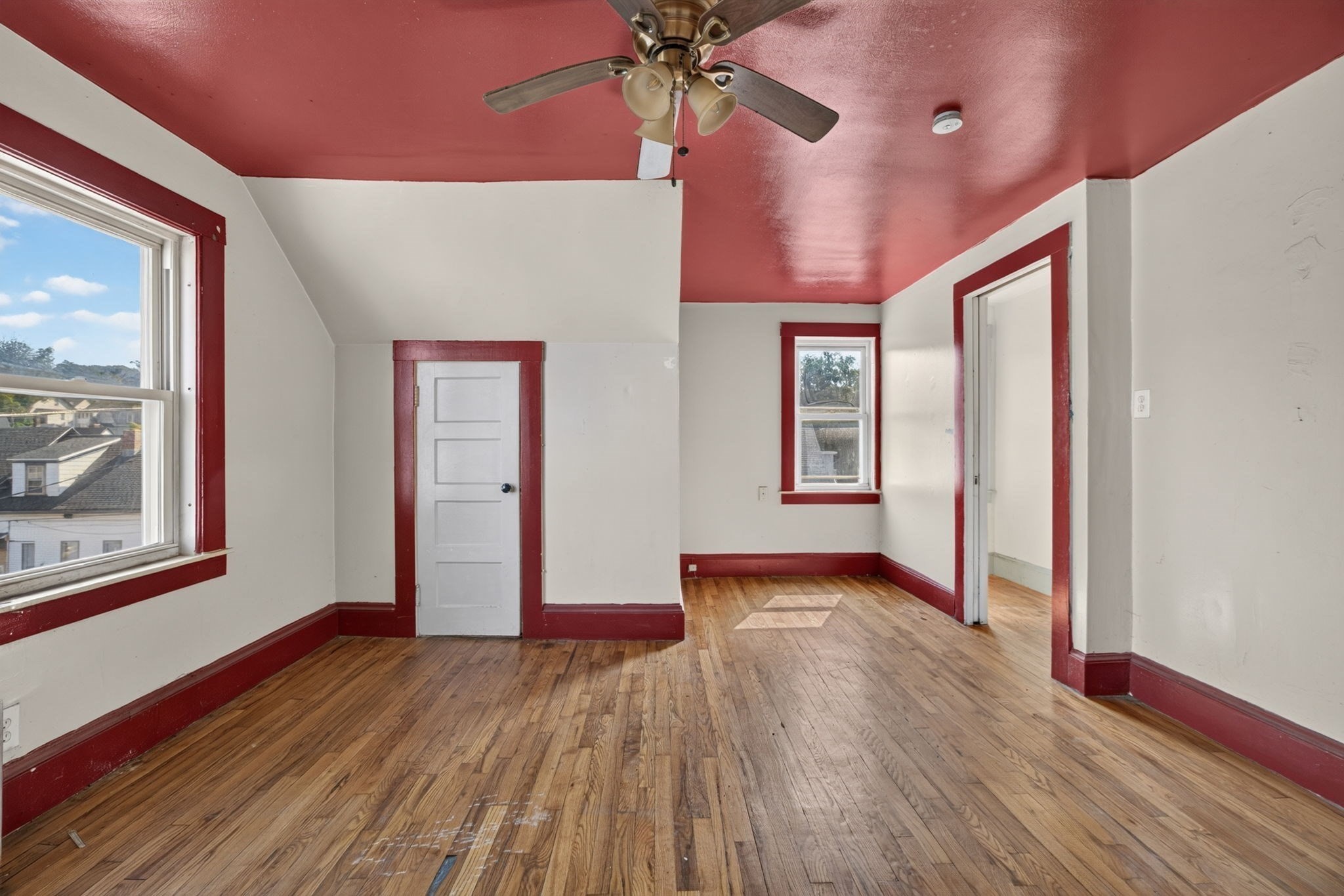 37 Fourth St Property Photo 34