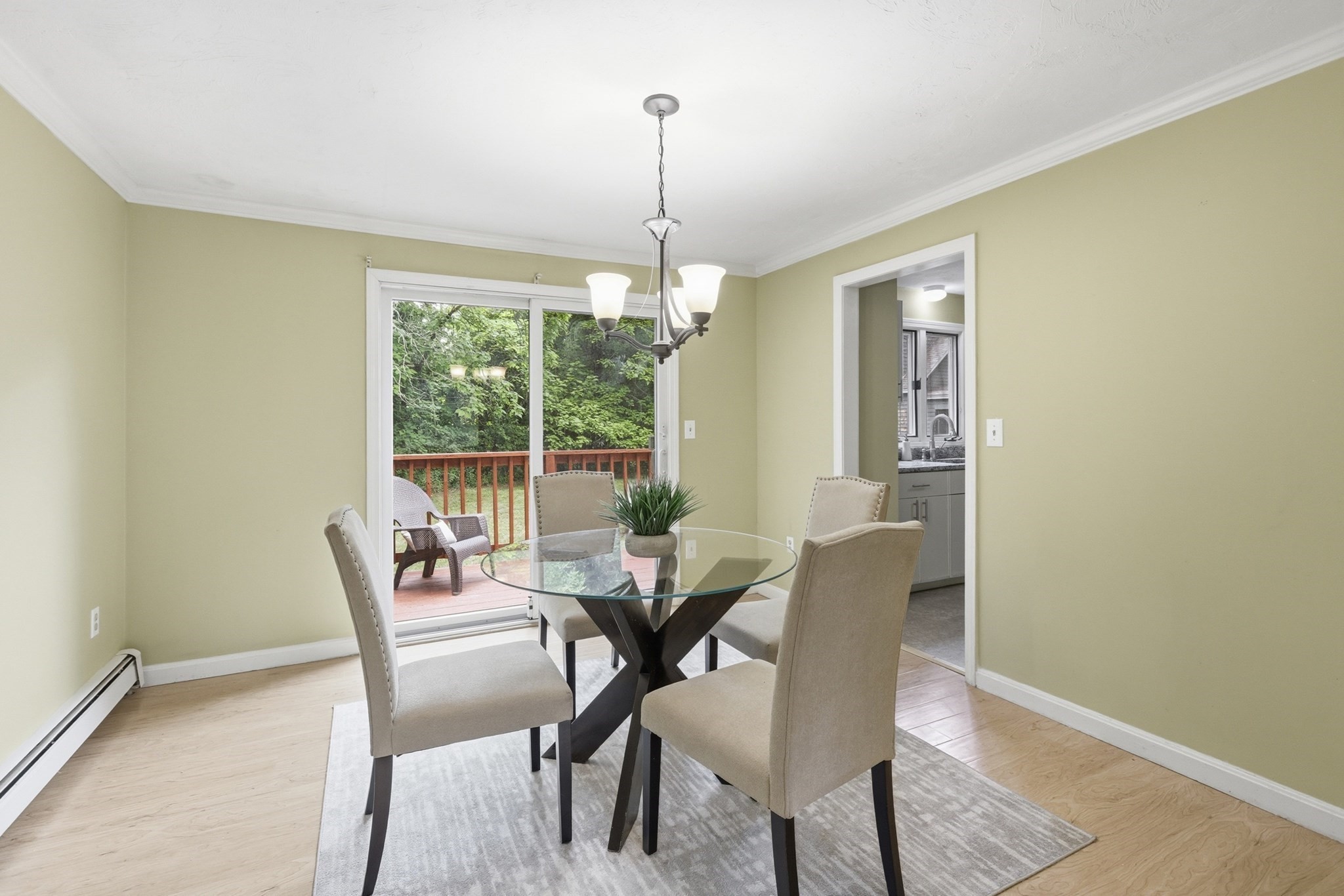 51 Hosmer St Property Photo 7