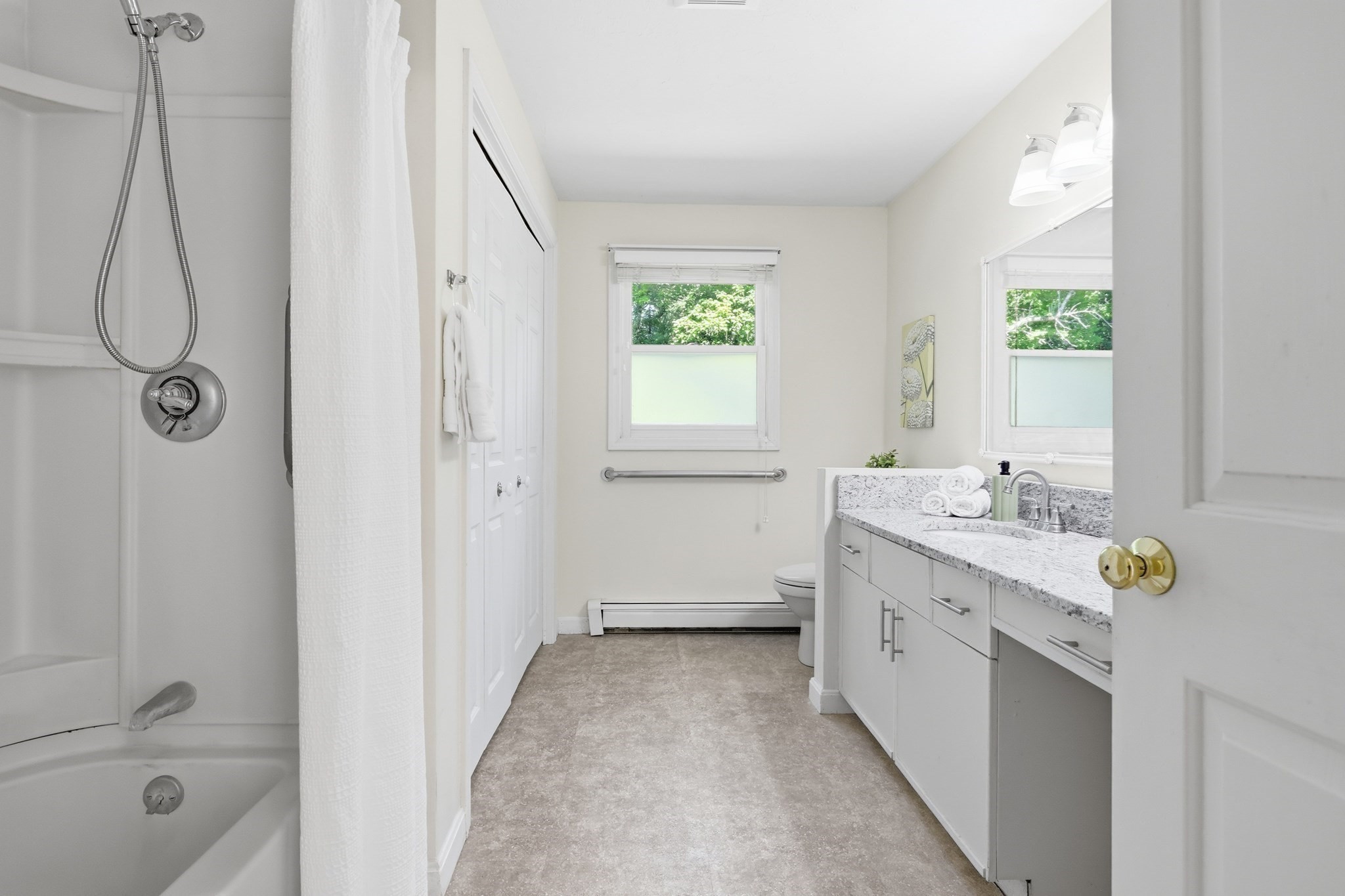 51 Hosmer St Property Photo 17