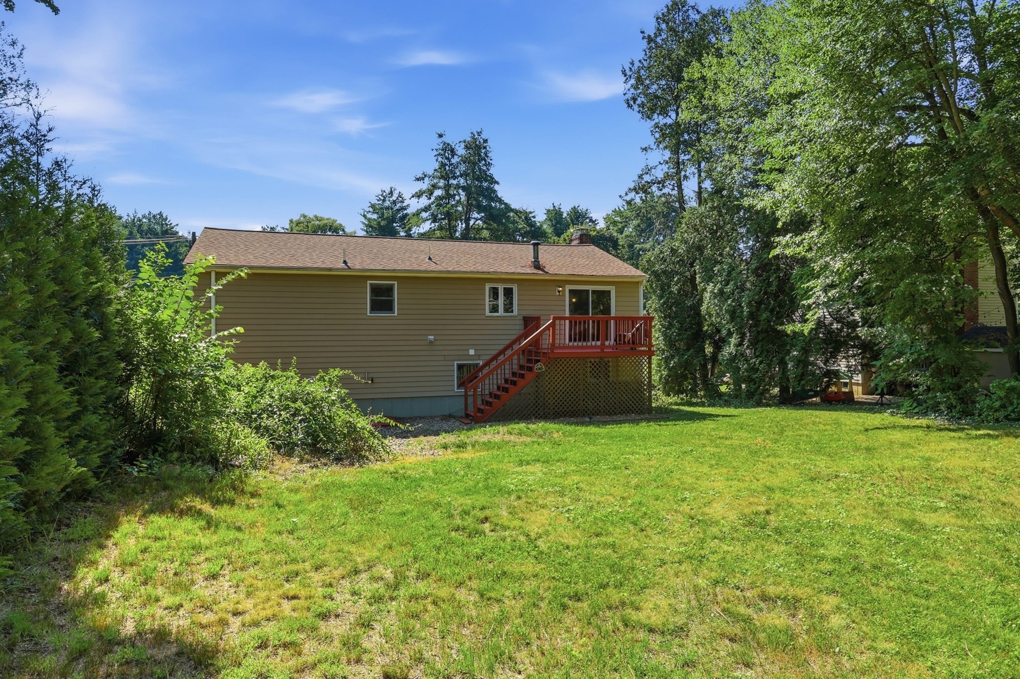 51 Hosmer St Property Photo 37