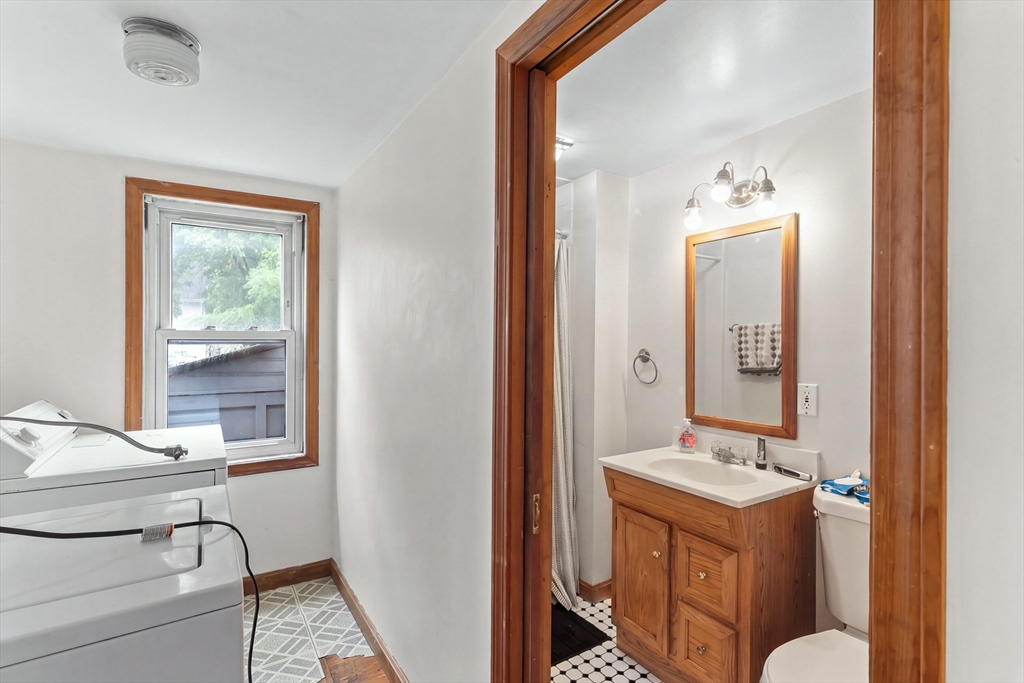 9 Mechanic St Property Photo 13