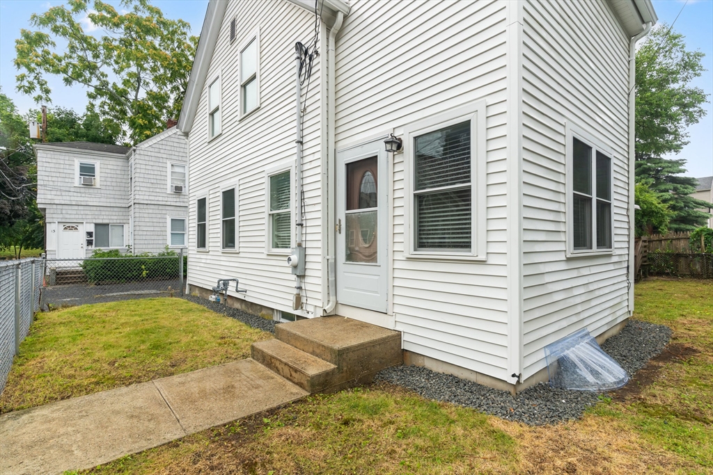 9 Mechanic St Property Photo 28