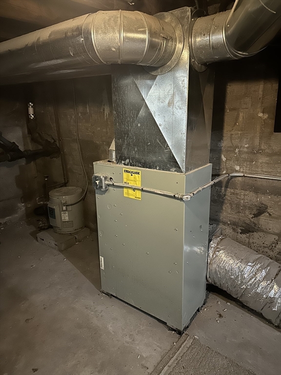 25 Beale Street Property Photo 8