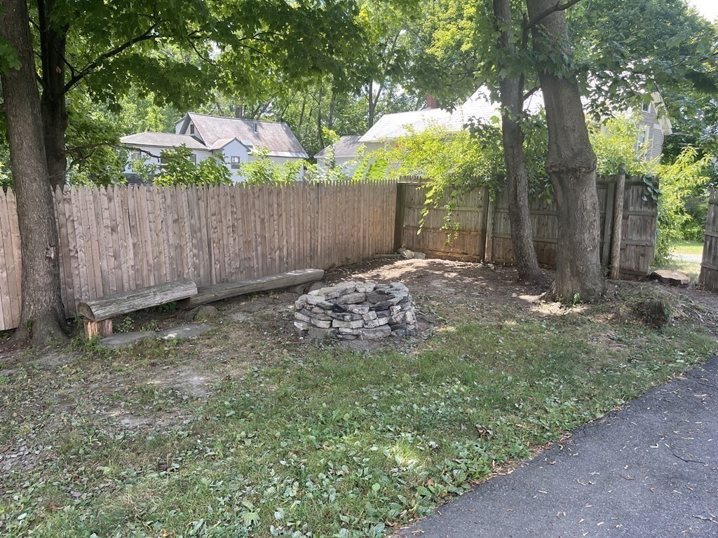 56-58 Devens St Property Photo 6