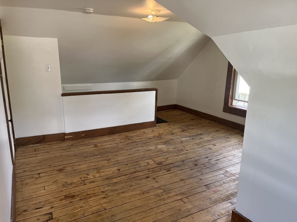 56-58 Devens St Property Photo 19