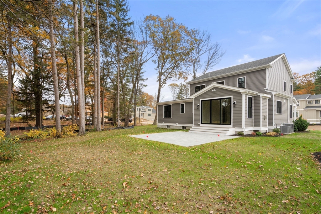 44 Country Farm Road Property Photo 8