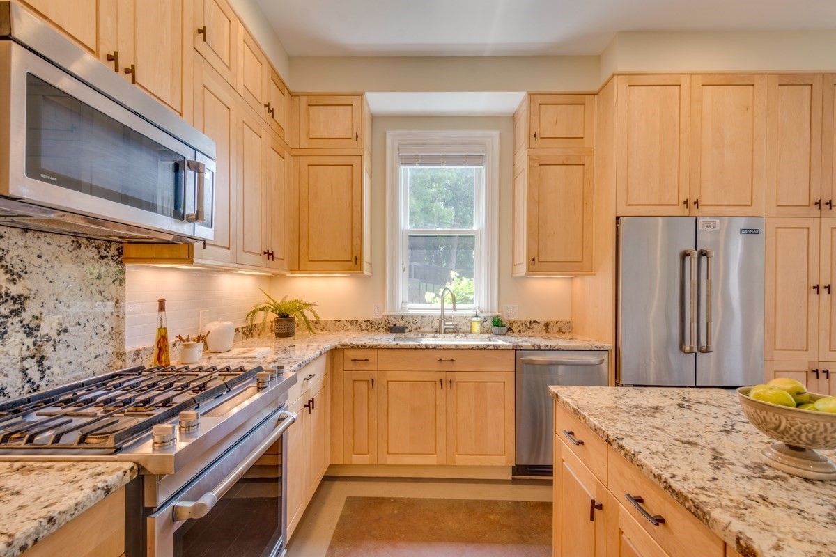 10 Boylston Pl # 10 Property Photo 7
