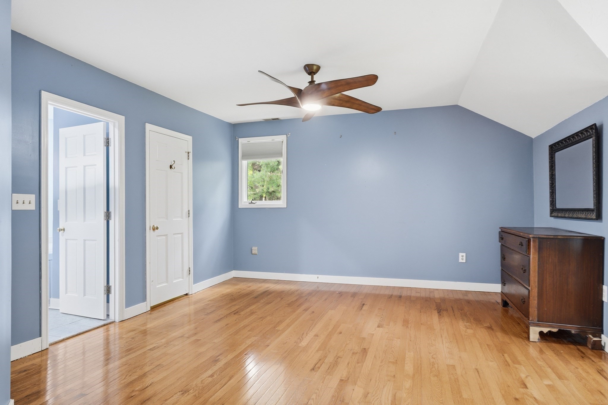 247 Hampstead St Property Photo 32