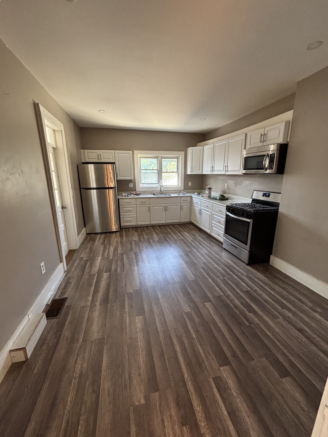 57 Bedford # 57 Property Photo 1