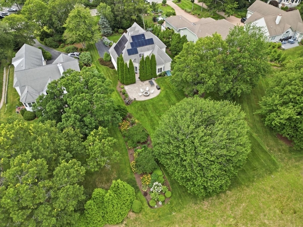 43 White Cliffs Drive Property Photo 6