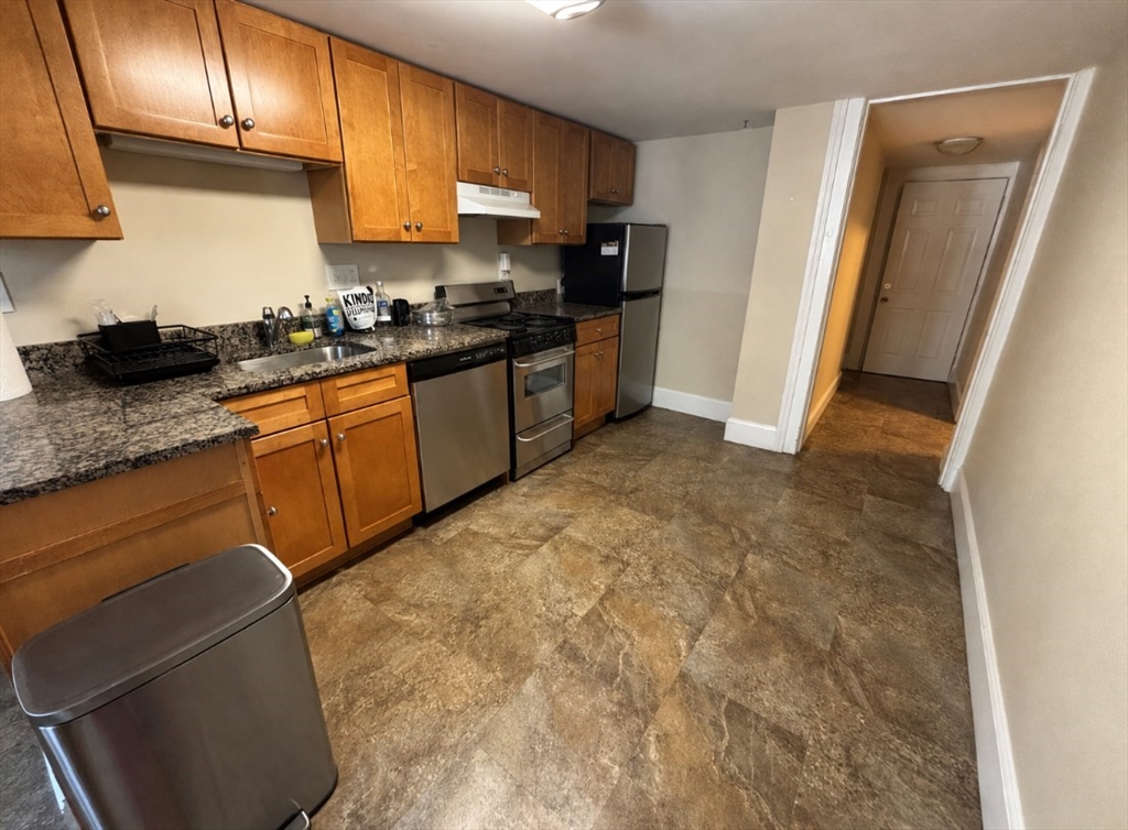 360 Tappan # B Property Photo 1