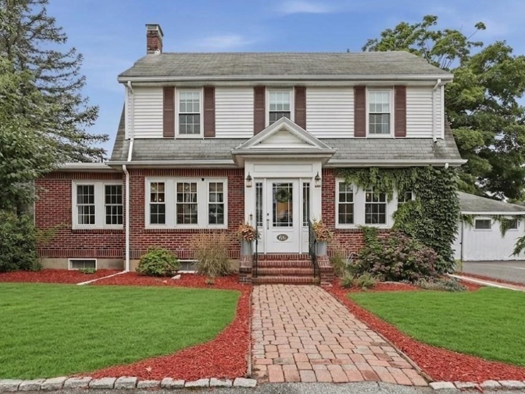 66 Damon Rd