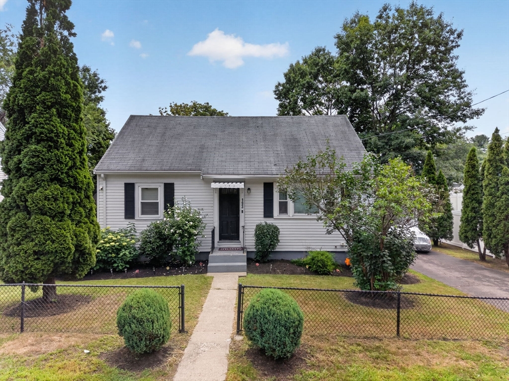 193 Pond St Property Photo 1