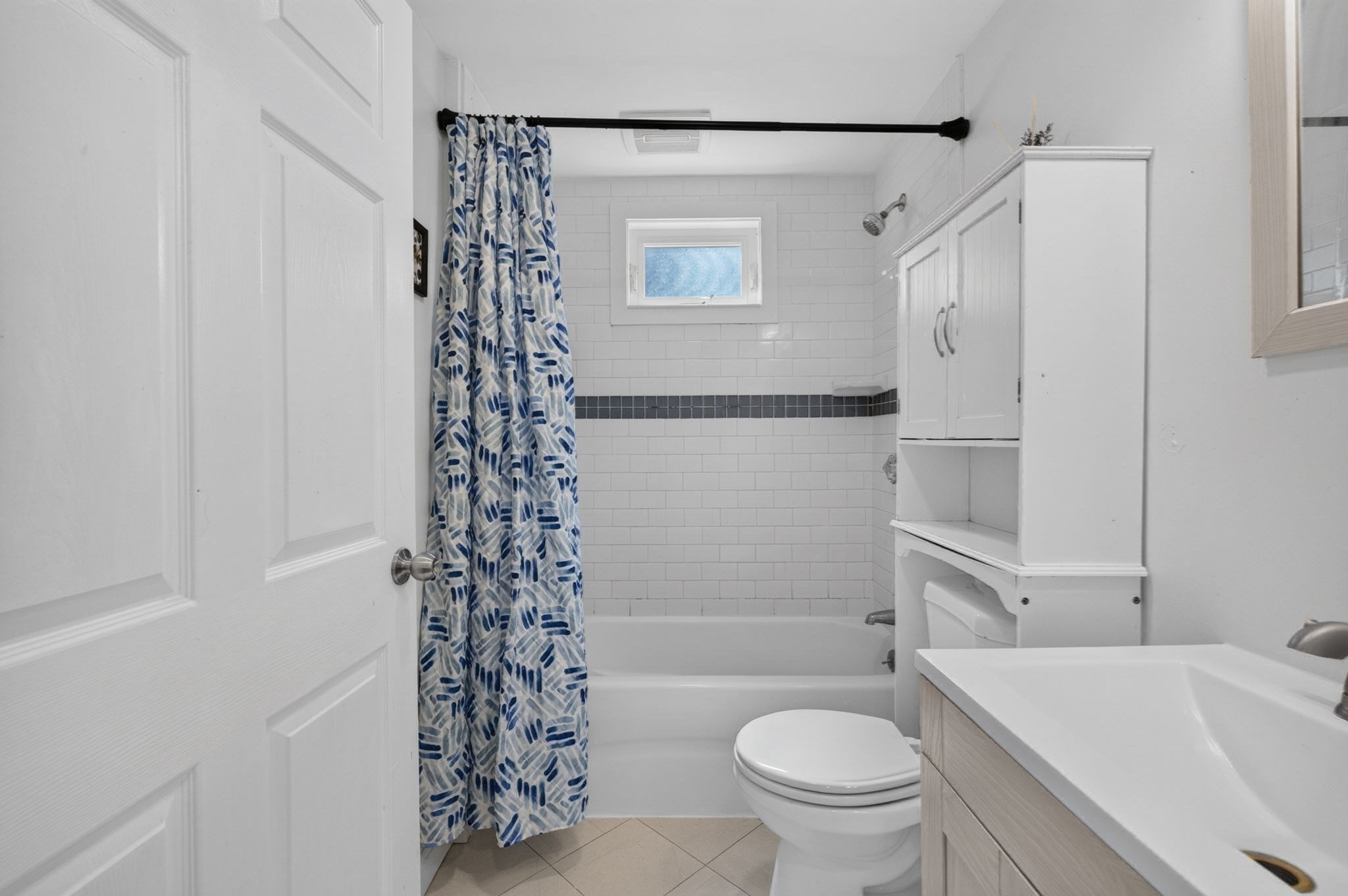 193 Pond St Property Photo 8