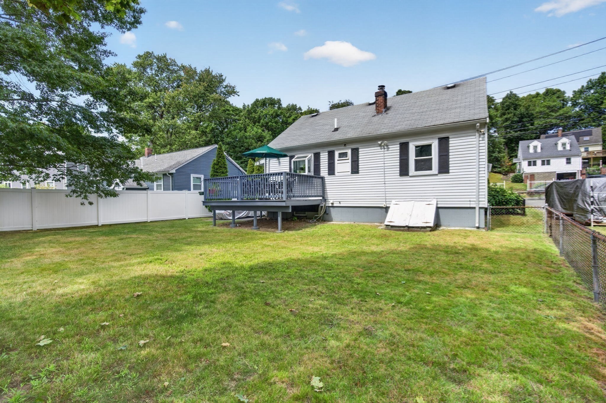 193 Pond St Property Photo 15