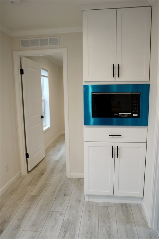 1346 Newport Ave # B22 Property Photo 7